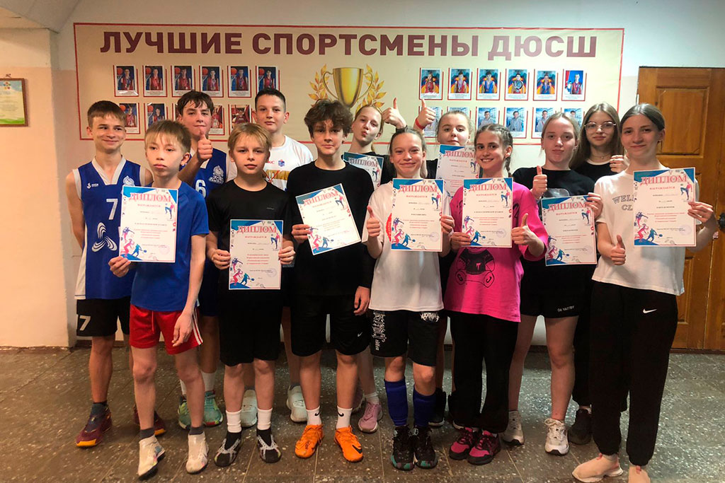 Чемпионы